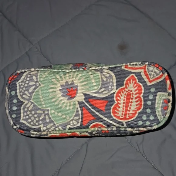 Vera Bradley Lighten Up Cosmetic Bag NWOT - Picture 2 of 4